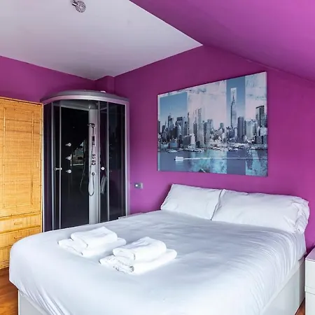 Chalet Adosado Con Piscina Terraza Y Garaje アパート *