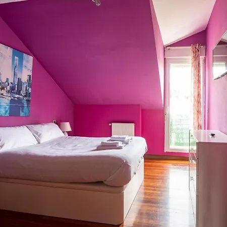 Chalet Adosado Con Piscina Terraza Y Garaje カストロ・ウルディアレス