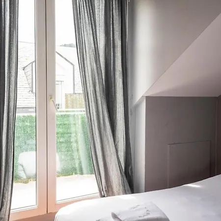 Chalet Adosado Con Piscina Terraza Y Garaje カストロ・ウルディアレス