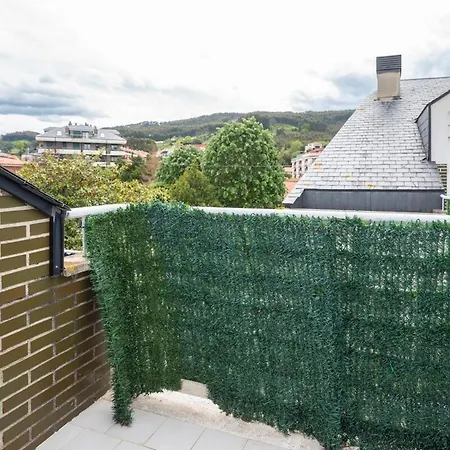 Chalet Adosado Con Piscina Terraza Y Garaje アパート カストロ・ウルディアレス