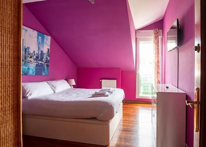 Adosado Con Piscina Terraza Y Garaje 乌迪亚莱斯堡