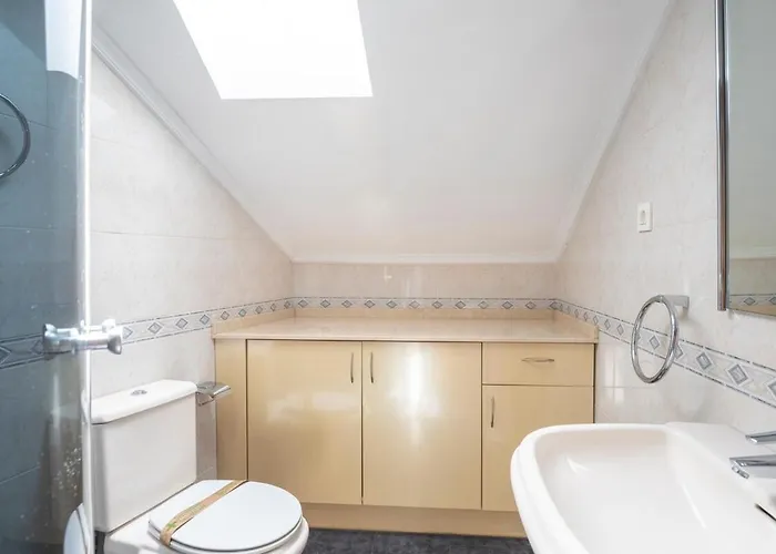 Adosado Con Piscina Terraza Y Garaje Διαμέρισμα Castro Urdiales