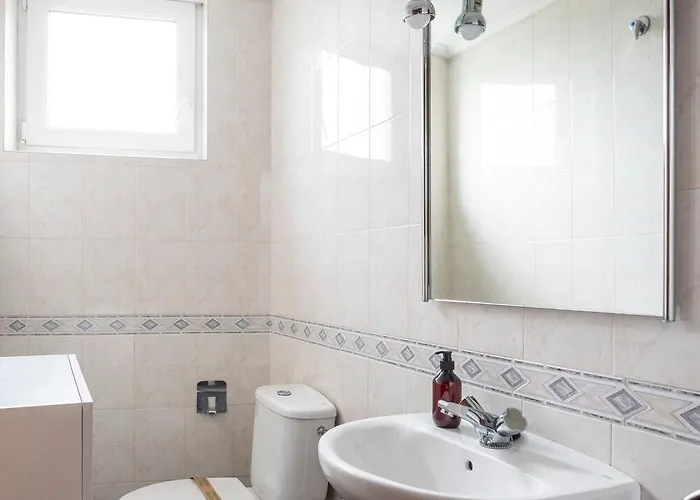 Adosado Con Piscina Terraza Y Garaje Διαμέρισμα